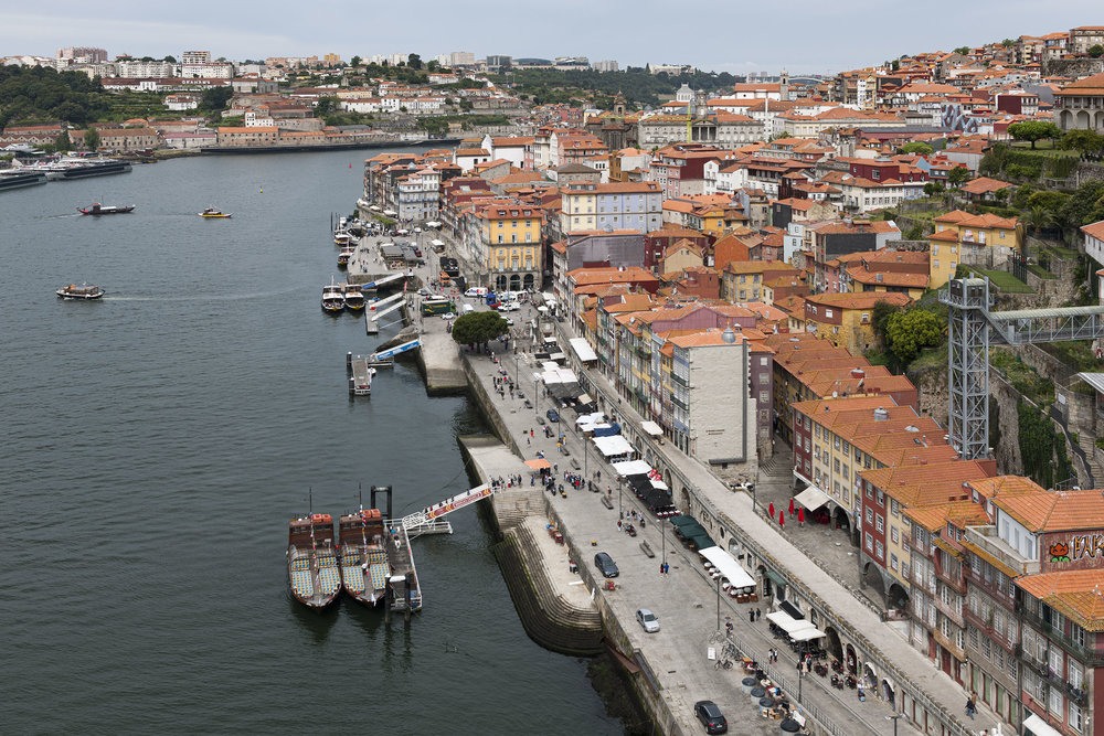 Reabilitação do património devoluto do centro histórico do Porto